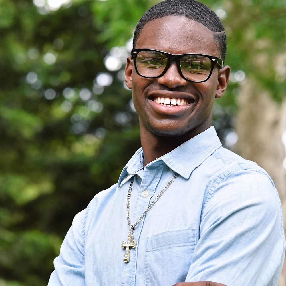 Meet your Posher, Malik